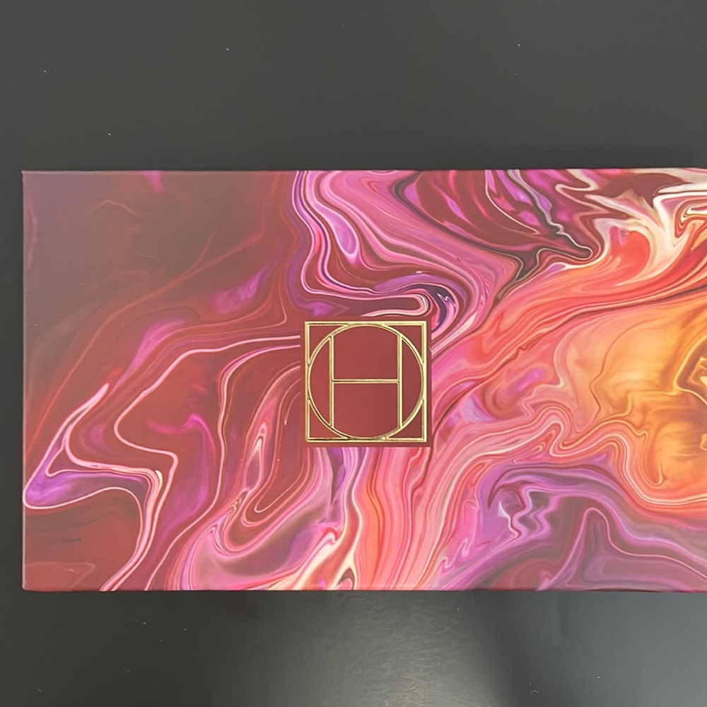 Eyeshadow palette